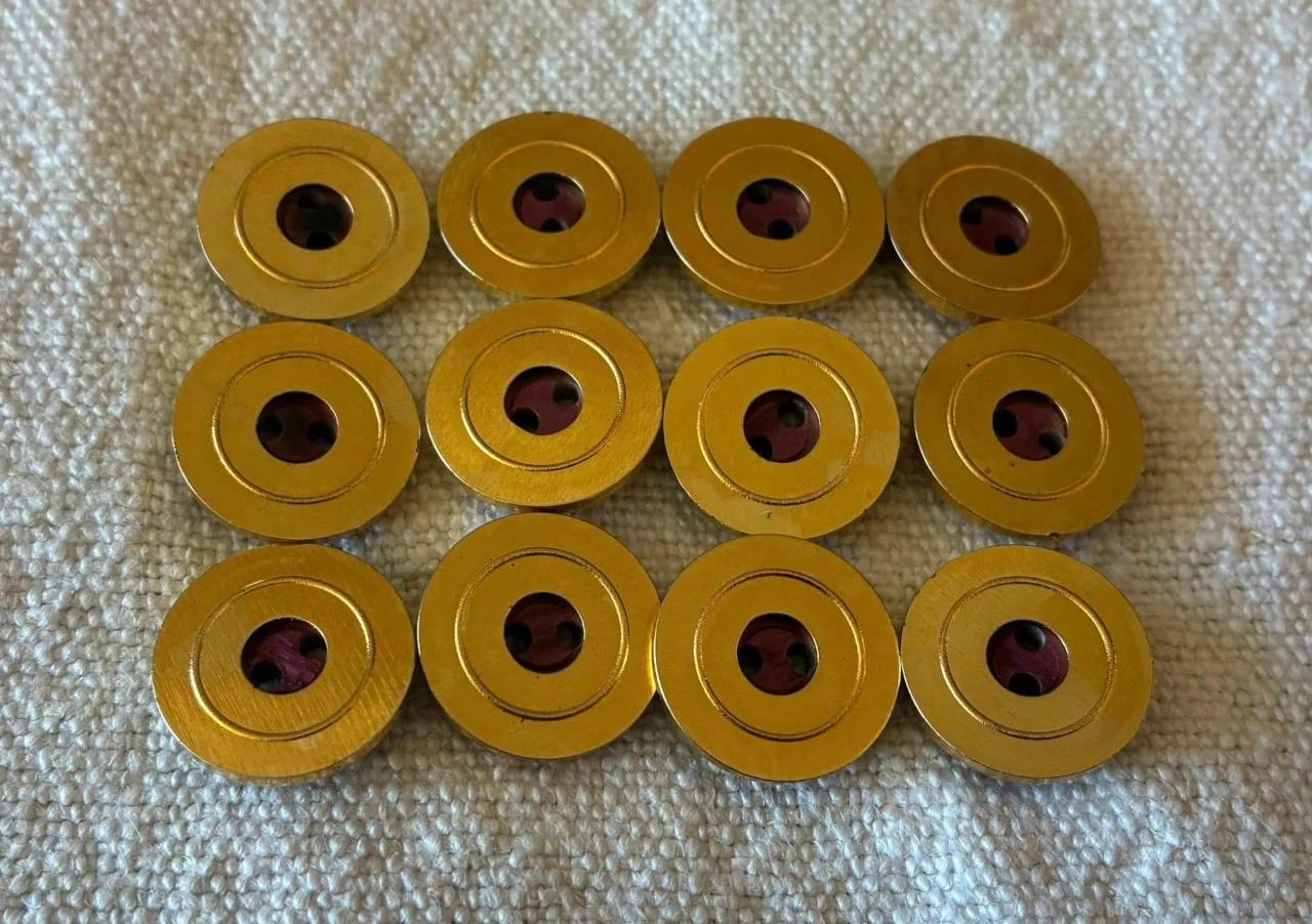 Botones Vintage Burdeos y Dorados – Botones de Costura en Acrílico – Juego de 12 – photo 2